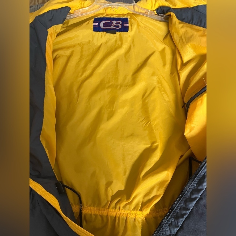 Men’s Hooded Jacket/Coat/Windbreaker, Large, Gray/Yellow/Red, CB Sports - Picture 3 of 14